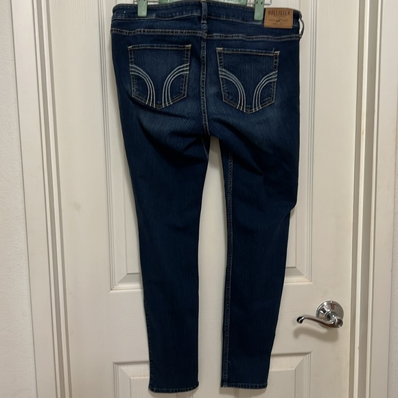 Hollister California Stretch Denim Jeans - Picture 5 of 10